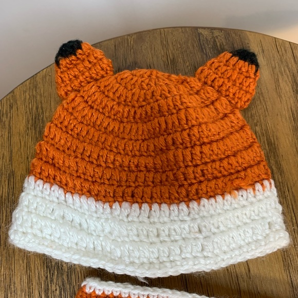 Fox Crochet Hat and Diaper Cover Baby's 0-9M Multicolor - 2pc Set - Picture 5 of 5